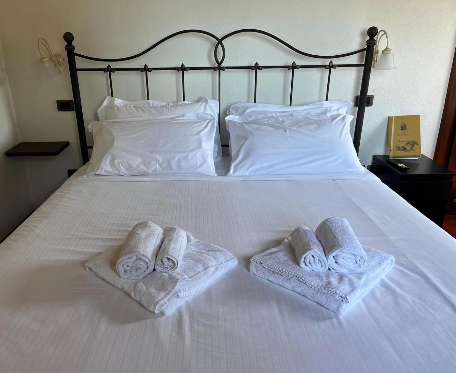 Agriturismo Aia Leccioni Micciano Buitenkant foto
